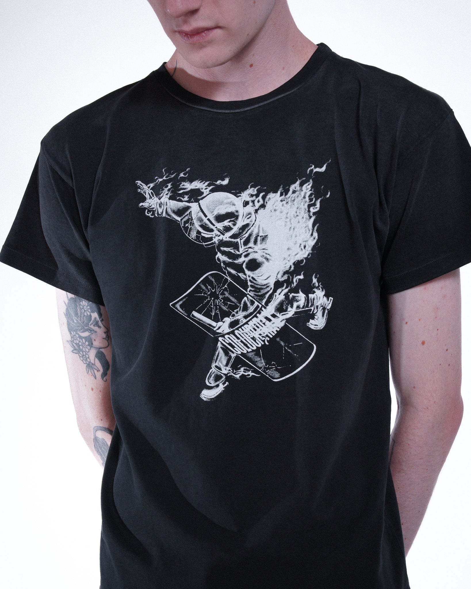 Riot Tee